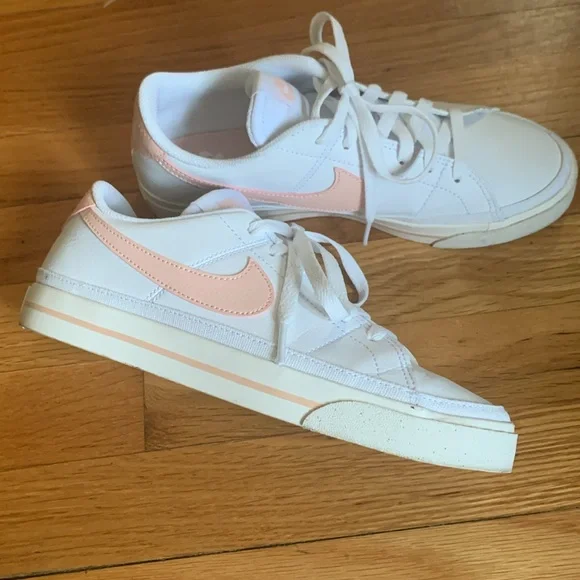 Nike Court Legacy White and Peach Accent Sneakers - Picture 3 of 7
